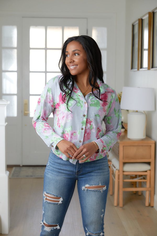 Hazel Blues® |  Thinking On It Open Back Floral Top For Sale - Image 5