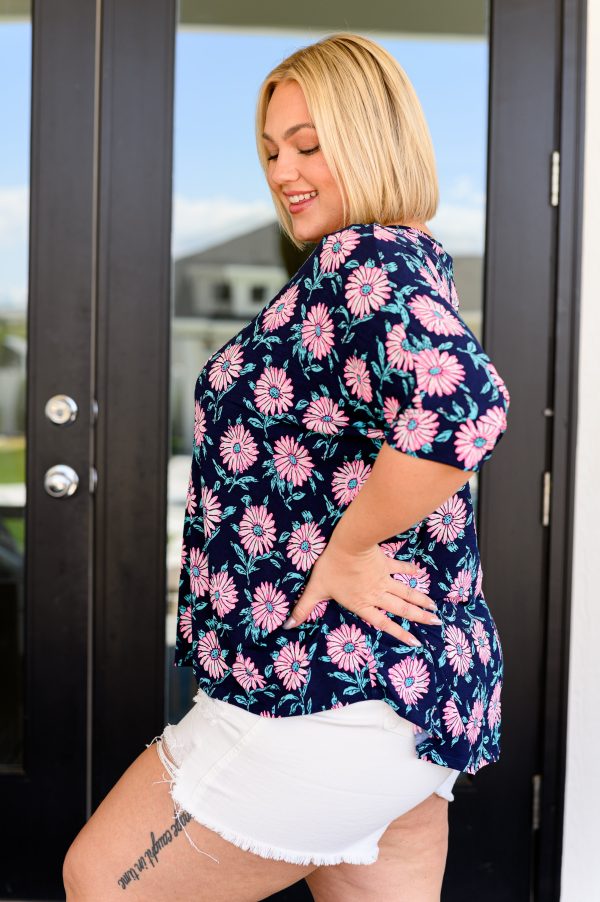 Hazel Blues® |  Essential Blouse in Navy and Pink Daisies Supply - Image 4